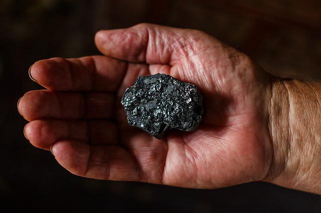 el carbón fue el precursor eléctrico en la época industrial